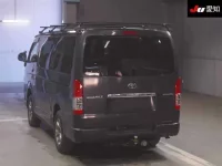 Toyota HIACE VAN лот № 20024 оценка 3  с аукциона в Японии 1