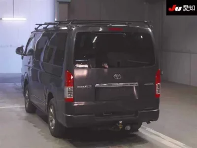 Toyota HIACE VAN  с аукциона в Японии