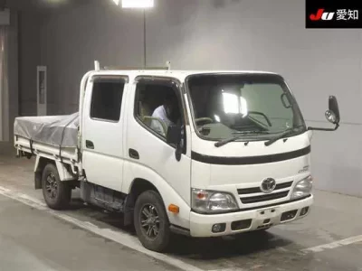 Toyota DYNA  с аукциона в Японии