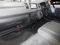 Toyota HIACE VAN лот № 20038 оценка 3  с аукциона в Японии 2