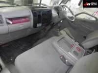 Toyota DYNA лот № 20039 оценка 3  с аукциона в Японии 2