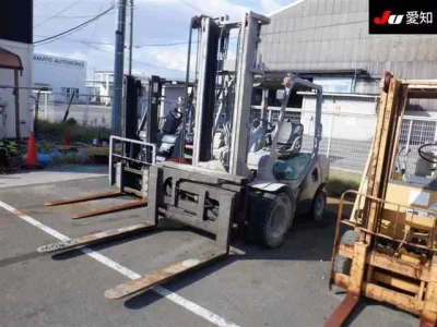 KOMATSU FORKLIFT