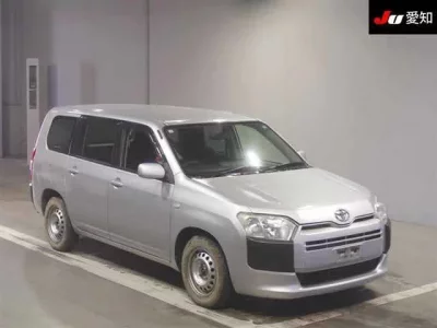 Toyota SUCCEED  с аукциона в Японии