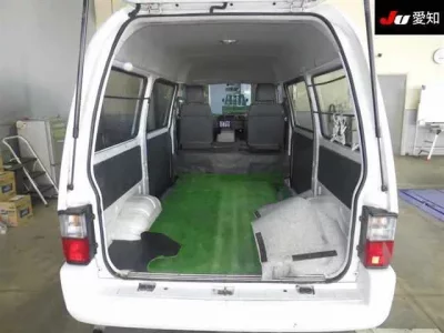 Nissan VANETTE VAN