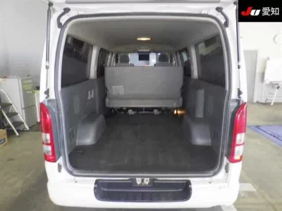 Toyota REGIUS ACE VAN  с аукциона в Японии