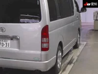 Toyota REGIUS ACE VAN лот № 20079 оценка 3.5  с аукциона в Японии 7