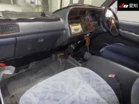 Toyota HIACE VAN лот № 20078 оценка R  с аукциона в Японии 2