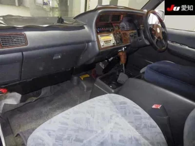 Toyota HIACE VAN  с аукциона в Японии