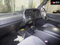 Toyota HIACE VAN лот № 20081 оценка R  с аукциона в Японии 2