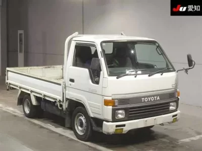 Toyota HIACE TRUCK