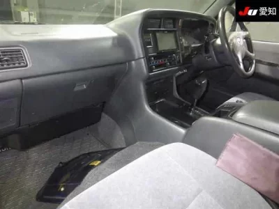 Toyota HIACE VAN  с аукциона в Японии