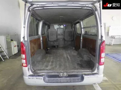 Toyota REGIUS ACE VAN