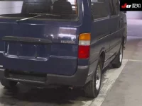 Toyota HIACE VAN лот № 20105 оценка 3.5  с аукциона в Японии 7