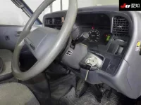 Toyota HIACE VAN лот № 20105 оценка 3.5  с аукциона в Японии 4