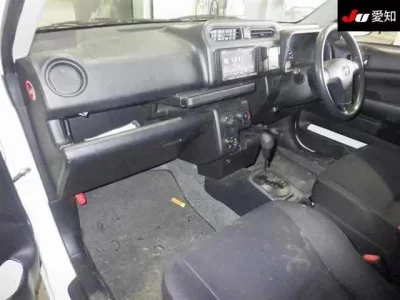 Toyota PROBOX  с аукциона в Японии