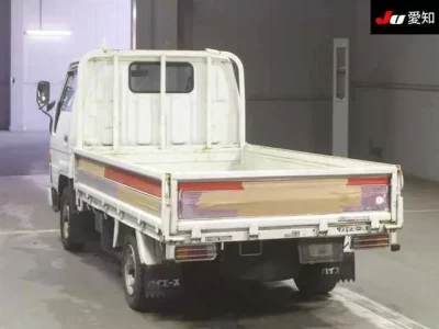 Toyota HIACE TRUCK