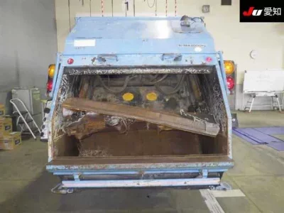 Isuzu ELF  с аукциона в Японии