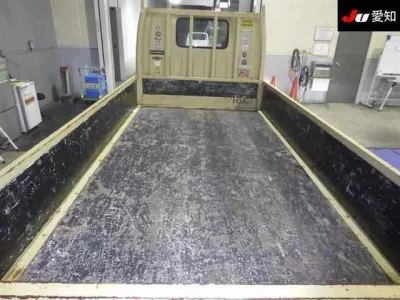 Mazda TITAN  с аукциона в Японии