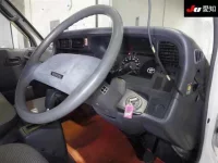 Toyota HIACE VAN лот № 20133 оценка 3  с аукциона в Японии 4