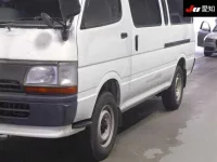 Toyota HIACE VAN лот № 20133 оценка 3  с аукциона в Японии 6