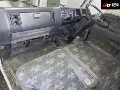 Mazda TITAN  с аукциона в Японии