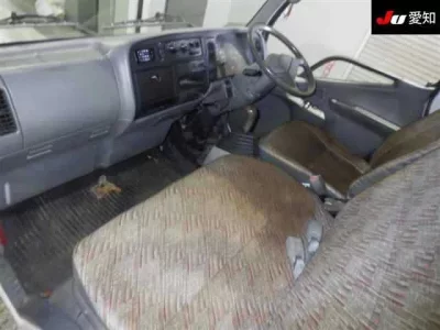 Mitsubishi CANTER  с аукциона в Японии