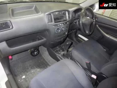 Toyota PROBOX  с аукциона в Японии