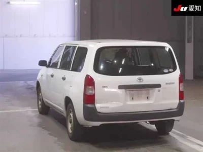 Toyota PROBOX  с аукциона в Японии