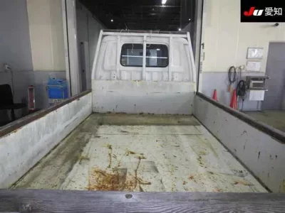 Mazda TITAN  с аукциона в Японии