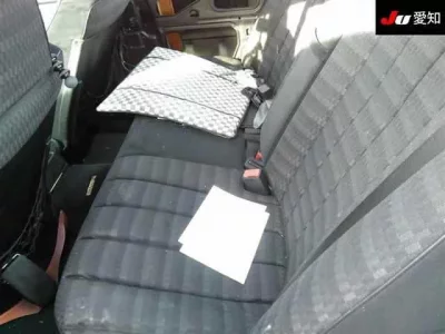 Mercedes-Benz 190 SERIES