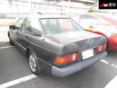 Mercedes-Benz 190 SERIES
