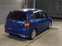 Honda FIT лот № 8070 оценка R  с аукциона в Японии 4