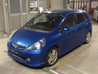 Honda FIT  с аукциона в Японии