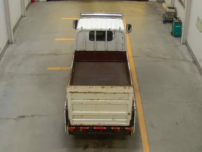 Isuzu ELF  с аукциона в Японии