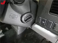 Nissan CUBE лот № 11 оценка 3  с аукциона в Японии 3