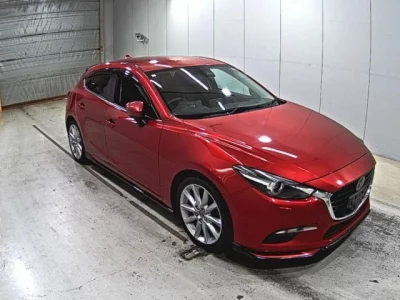 Mazda AXELA  с аукциона в Японии