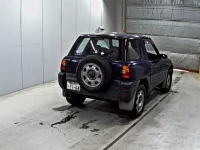 Toyota RAV4 лот № 9015 оценка R  с аукциона в Японии 4