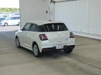 Suzuki SWIFT лот № 2014 оценка 5  с аукциона в Японии 1