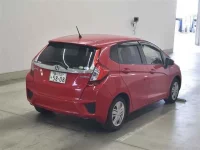 Honda FIT лот № 80027 оценка 3.5  с аукциона в Японии 4