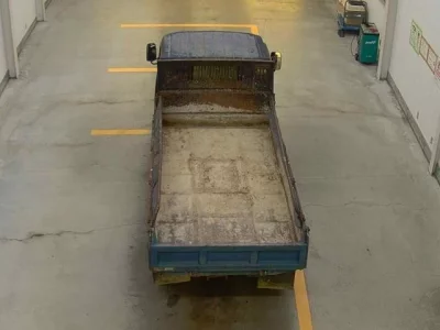 Mazda TITAN  с аукциона в Японии