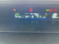 Toyota PRIUS ALPHA лот № 2024 оценка RA  с аукциона в Японии 5