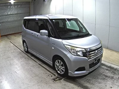 Mitsubishi DELICA D2