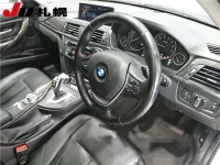 BMW 3-Series лот № 34 оценка 4  с аукциона в Японии 2