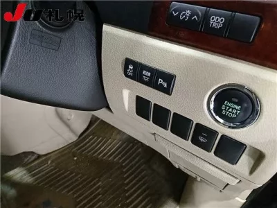 Toyota VELLFIRE  с аукциона в Японии