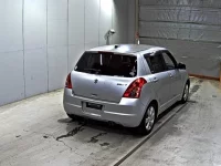 Suzuki SWIFT лот № 9055 оценка 3.5  с аукциона в Японии 4