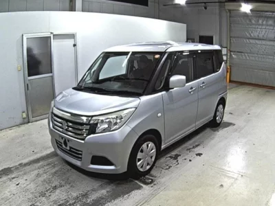 Suzuki SOLIO  с аукциона в Японии
