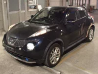 Nissan JUKE лот № 8246 оценка 3  с аукциона в Японии 3