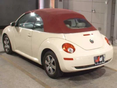 Volkswagen NEW BEETLE