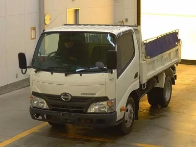 Hino DUTRO  с аукциона в Японии