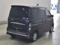 Daihatsu Atrai Wagon лот № 80086 оценка 3.5  с аукциона в Японии 4